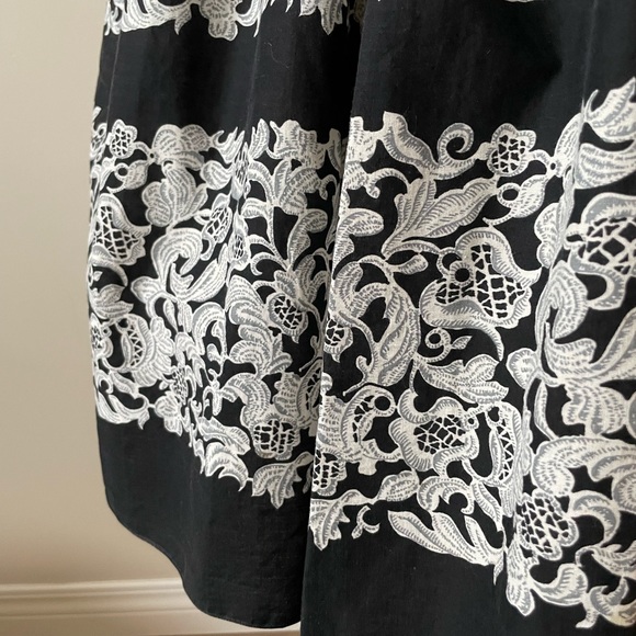 XS, Fabulous 1950 Cotton Border Print Skirt - Picture 3 of 9